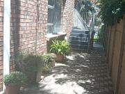 R8,520 pm 2 Bedroom Flat To Let in Birdswood