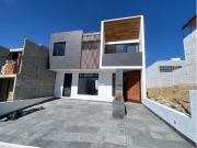 R Casa en Renta en LomAlta, Morelia