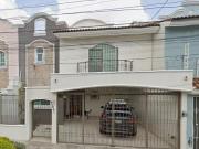 R.I. CASA EN VENTA QUEBRADA 2881, Bosques de La...