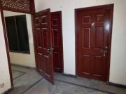 Rafi road lal kurti 2 shop beauty palor rent. 30000...