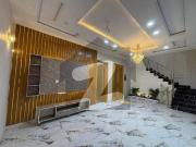 Rafi villa for sale 5 marla a one condition boulevard...