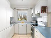 RAG03 Raglan Street 200m from Balmoral Beach