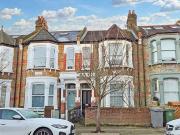 Rainham Road, Kensal Green, 2 Bedroom Flat