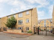 Rainhill Way, Bow E3, 1 bed flat to rent, £1,800 pcm |...