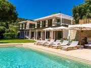 Ramatuelle 83350 Location maison 7 pièces t7 piscine