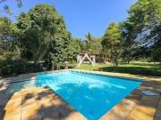 Rancho com 8 dormitórios para alugar, 650 m² por R$...