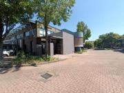 randjespark office to let — 385m²