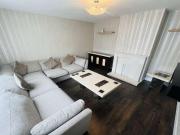 Randolph Avenue, BS13