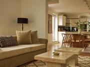 Randolph Avenue, Little Venice, 4 Bedroom Apartment