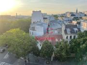 RARE: 3P en dernier étage avec vue sur le Sacré Coeur !