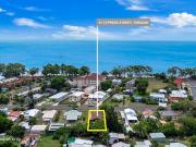 RARE AND EXCLUSIVE PRIME COASTAL LOCATION