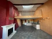 RARE APPARTEMENT TYPE 2 DANS IMMEUBLE AVEC CACHET