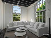 Rare corner dual level apartment in Teneriffe’s iconic...