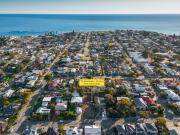 Rare earth in beautiful Port Noarlunga! Rare earth in beautiful Port Noarlunga!