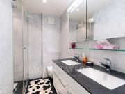 Rare et Magnifique duplex en attique dans le centre de...