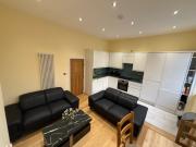 Rare Four Bedroom, Two Bathroom Flat Islington