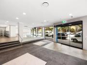 Rare Freestanding Showroom/Warehouse