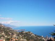 Appartement lumineux avec vue mer, jardin privatif et statio