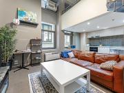 Rare Loft New York Style in the Heart of CBD