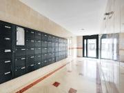 Rare modern 1BDR Pereire With car park, Paris Amsterdam...