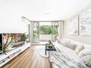 RARE Modern 2 Bedroom Apartment in Zetland Prime...