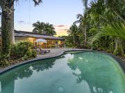 RARE OPPORTUNITY / DUAL LIVING IN PRESTIGE ESTATE