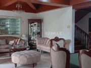 Rare opportunity to own a 2 storey home in White Plains...