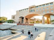 Rare Quadruplex Townhome Walk to Lakeside Pathways