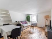 RARE — Rue de Buci, 6ème arrondissement — Dernier étage...