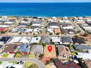 RARE SEASCAPES BUILDING BLOCK WALK TO THE BEACH