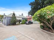 Rare standalone building with parking