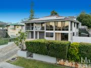 Rare Standalone Home in Prime Petrie Location