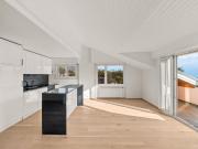 Rare sur le marché attique renové | dreamo. Ch