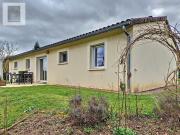 Rare sur le secteur: Maison de plain pied avec grand terrai