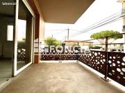 RARE/ T2/ 1er ETAGE/ ASCENSEUR/STATIONNEMENT