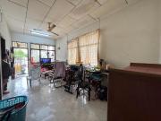 RARE UNIT 1 Storey CORNER 42x70 Taman Daya Near AEON...