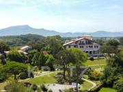 Rare – Villa Art Déco 1920 sur un Exceptionnel Terrain...