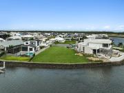 Rare Waterfront Opportunity 857m2 Prime Flat Block