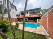 RARIDADE! SOBRADO C/EDÍCULA 03 DORMS. CHURRASQUEIRA,...