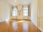 RARITÄT+ Große Stilaltbauwohnung in begehrter Lage –...