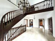 Rarität ! Großzügige Villa in Badener Bestlage am... Rarität ! Großzügige Villa in Badener Bestlage am...