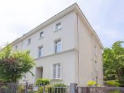 Rarität im Nordend: Stilvolle Altbau Doppelhaushälfte...