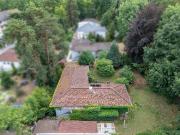 Rarität in Alterlangen: 7 Zi Bungalow mit Garten und Garage