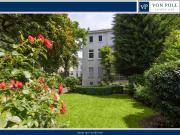 Rarität in Bestlage: Altbau Stadtvilla mit großem Garten...