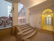 Rarität: Stadt Villa mit weitläufigem Garten an...