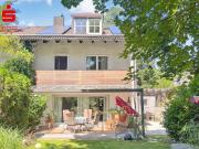 Raumwunder auf sonnigem Südostgrundstück Renoviertes...