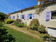 Ravissante longère avec dépendances et piscine