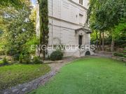 Ravissante Maison Vide 245m² avec Jardin Foch/Porte Maillot