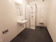 RAX2: Erstklassige Garconniere mit südseitiger Loggia am...