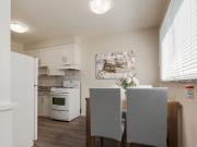 Ray Manor Apartments Spacious Living Areas Bachelor for...